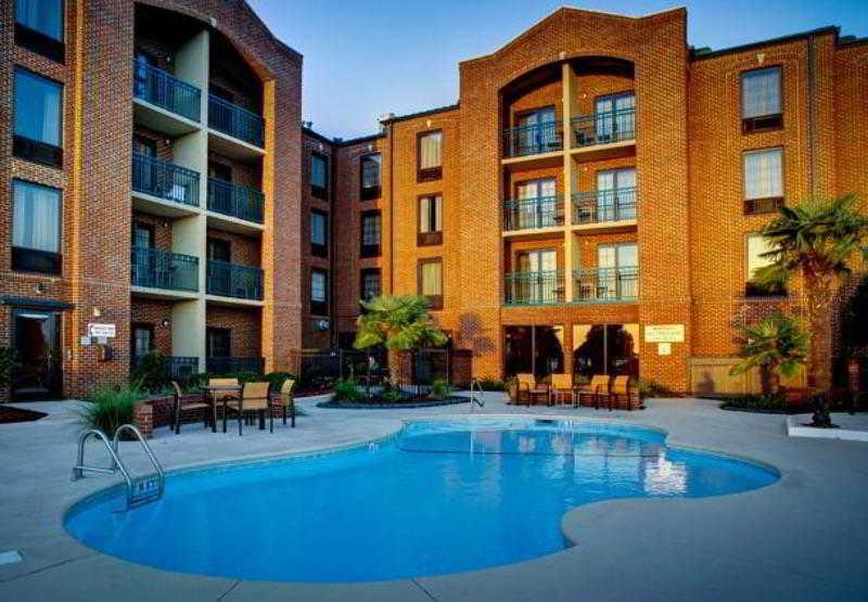 Courtyard By Marriott New Bern Hotel Exterior photo