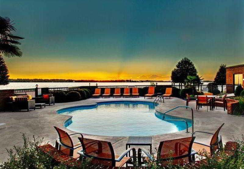 Courtyard By Marriott New Bern Hotel Exterior photo